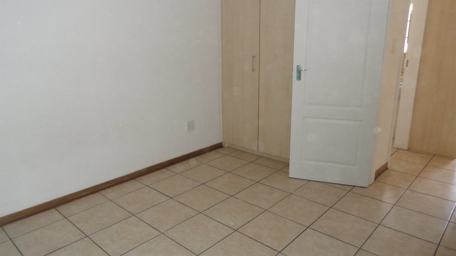 2 Bedroom Property for Sale in Potchefstroom North West